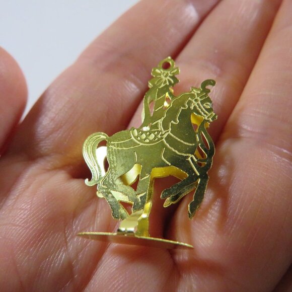 Vintage Gold Tone Ornaments Stands or Hangs (13) + Angle with bell - Picture 11 of 12